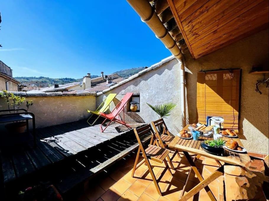 בווי-לה-בארוני La Terrasse D'Olea, Au Coeur Du Village מראה חיצוני תמונה