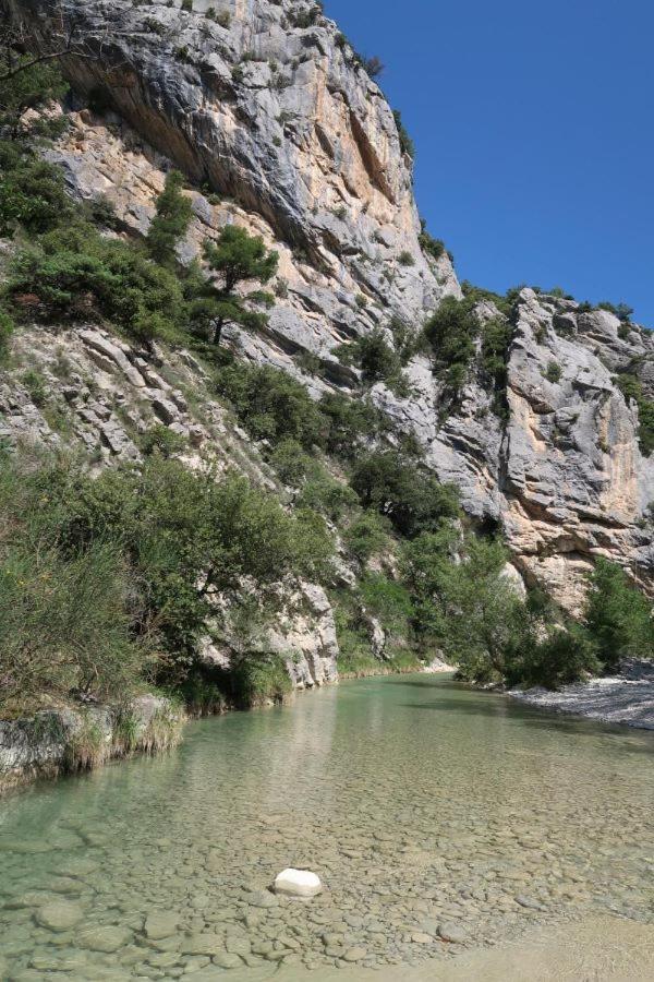 בווי-לה-בארוני La Terrasse D'Olea, Au Coeur Du Village מראה חיצוני תמונה